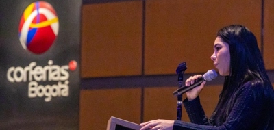 Foto de Ministra TIC en lanzamaiento Col40 Bogotá